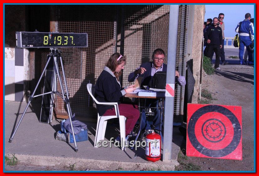 121111 rally 089_tn.jpg